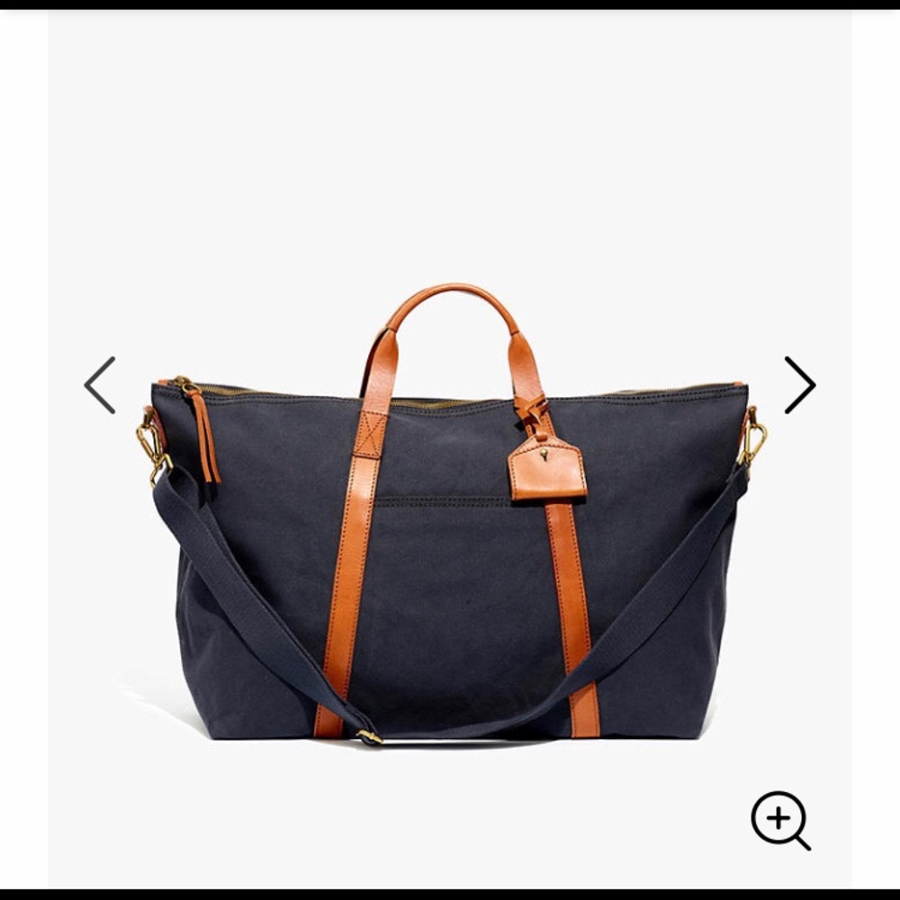 Madewell The Essential Overnight Bag in Canvas